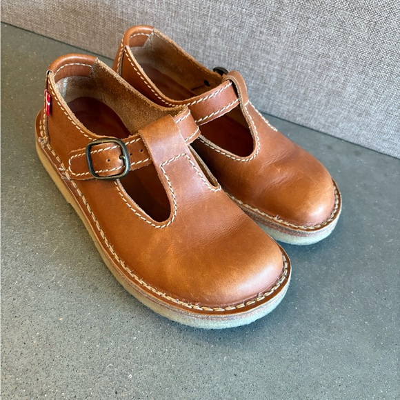 Duckfeet Lolland T-Strap Mary Jane Flats, size Women’s US 6 - Picture 6 of 8